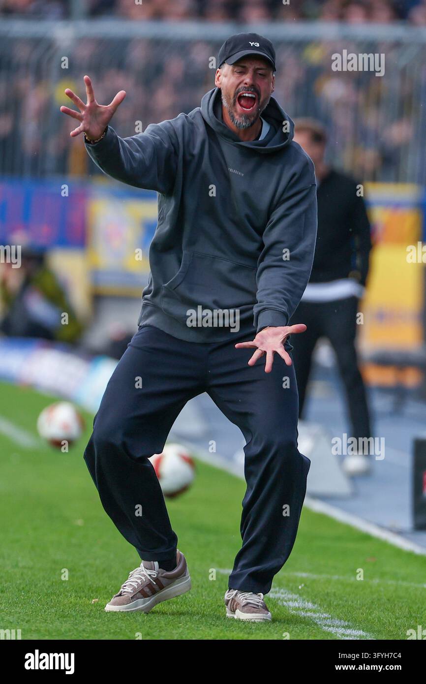 2. Bundesliga [Bundesliga] [second division] - Eintracht Braunschweig ...