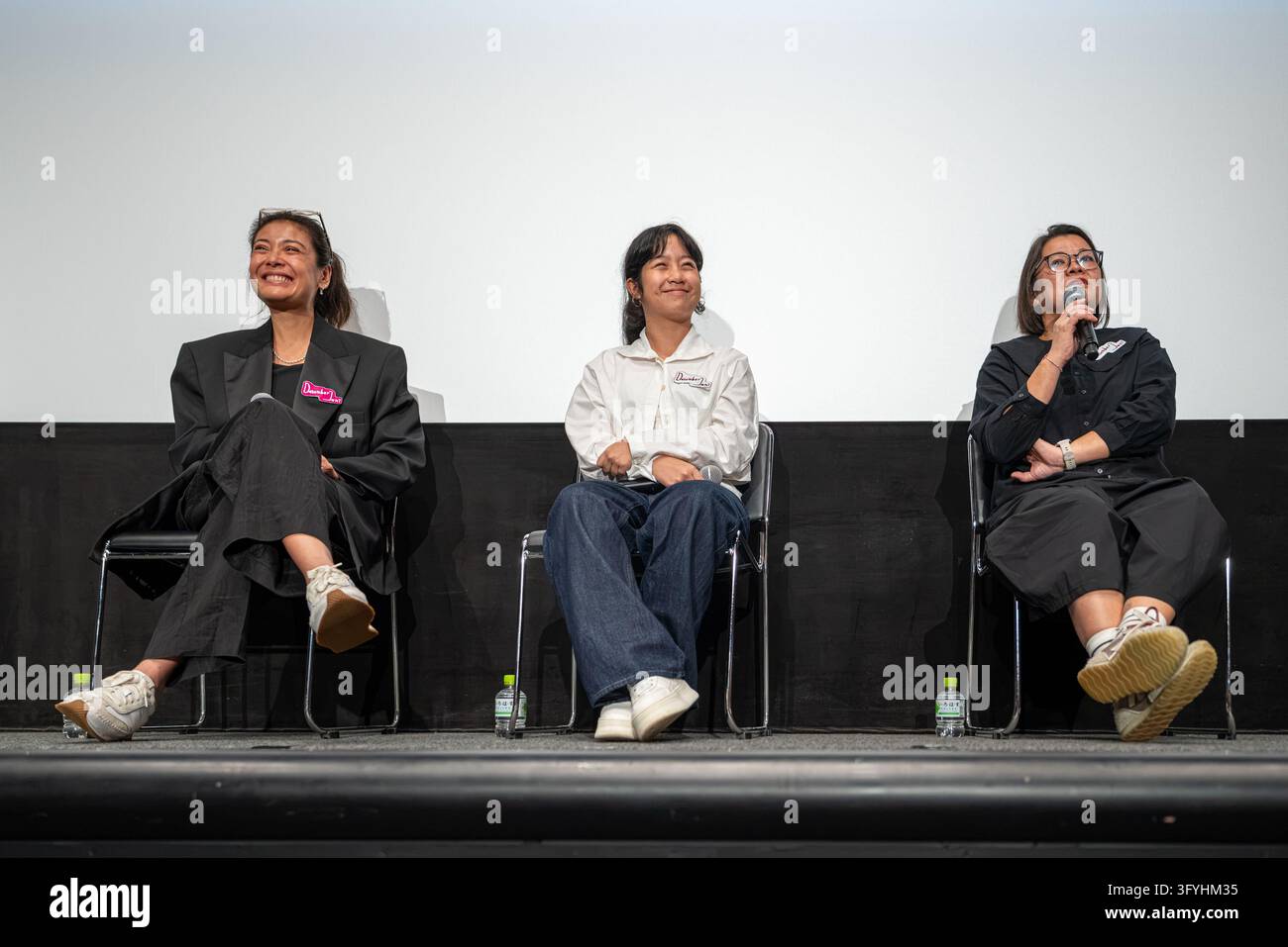 (L-R) Sigi Wimala (Actress), Chempa Puteri (Actress), Ariani Darmawan ...