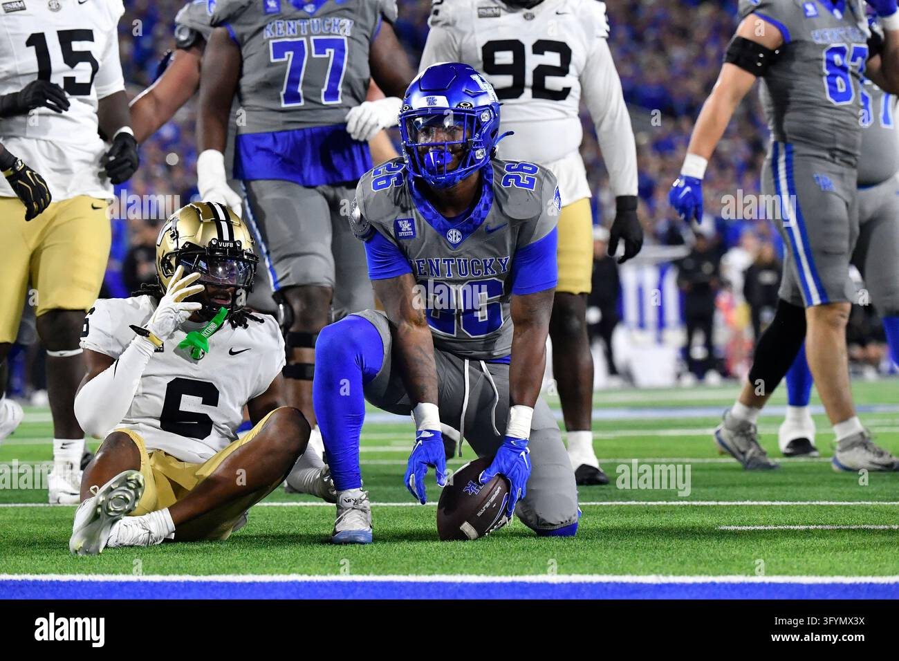 Jason Patterson Kentucky running back Jason Patterson (26) is brought down short of the ...