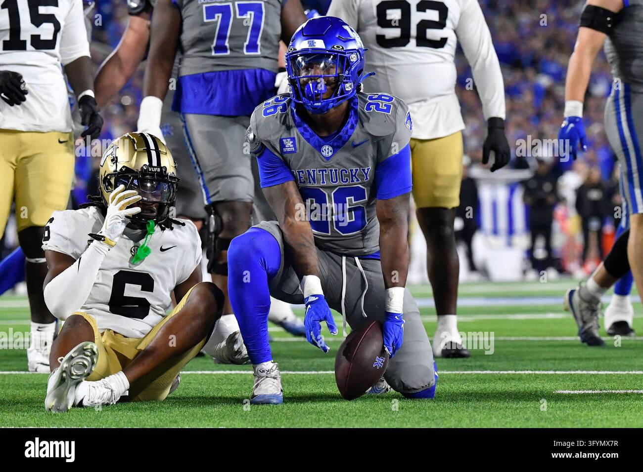 Jason Patterson Kentucky running back Jason Patterson (26) is brought down short of the ...