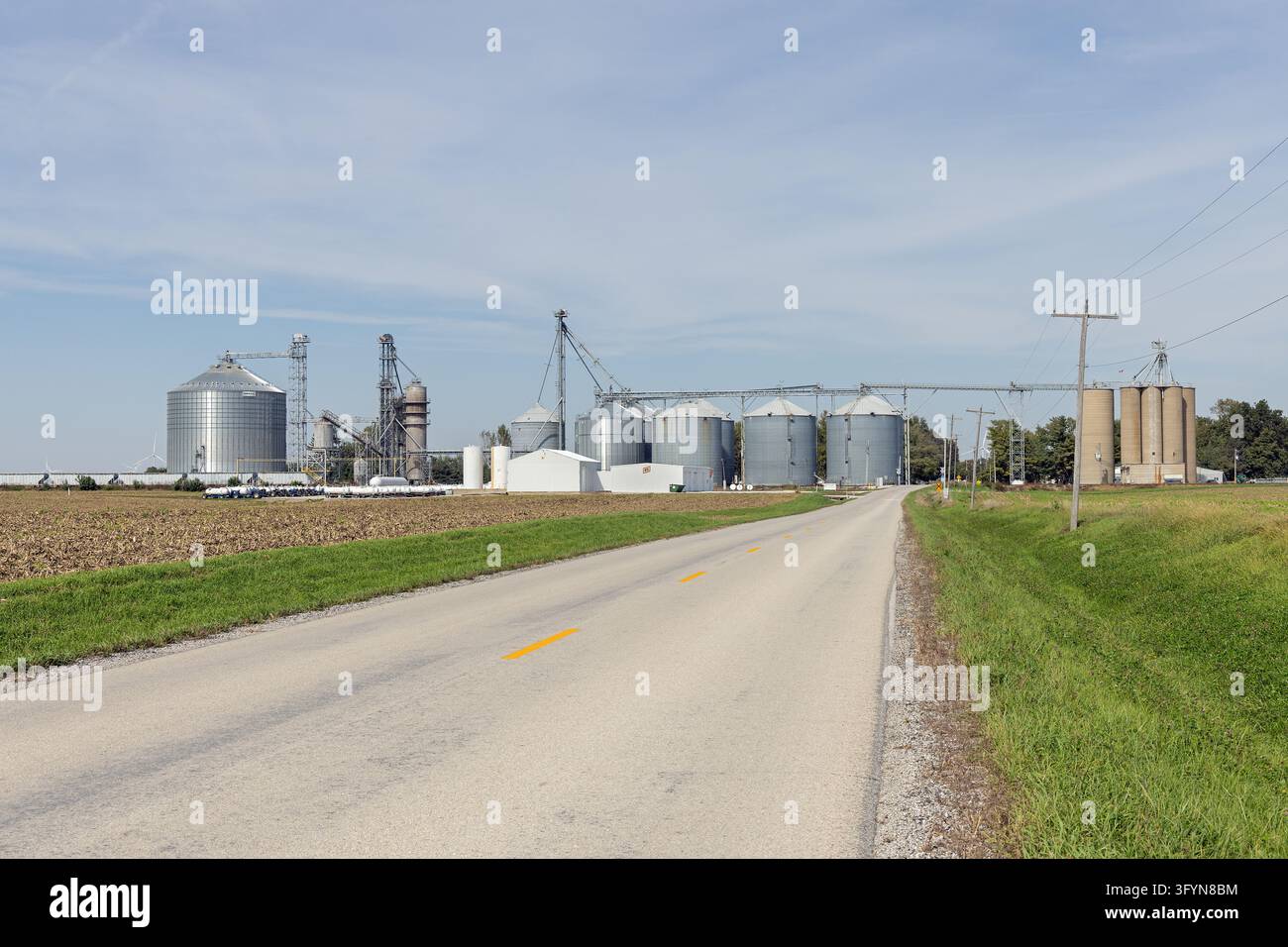 The Farmers Elevator Company in the village of Sciota, Illinois during ...