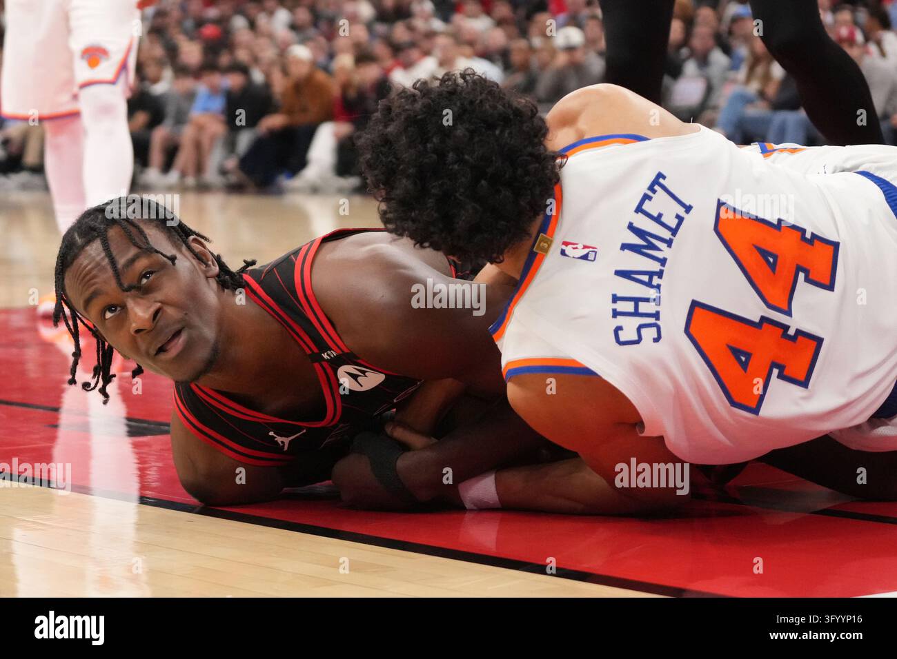 New York Knicks guard Landry Shamet, right, and Chicago Bulls forward ...