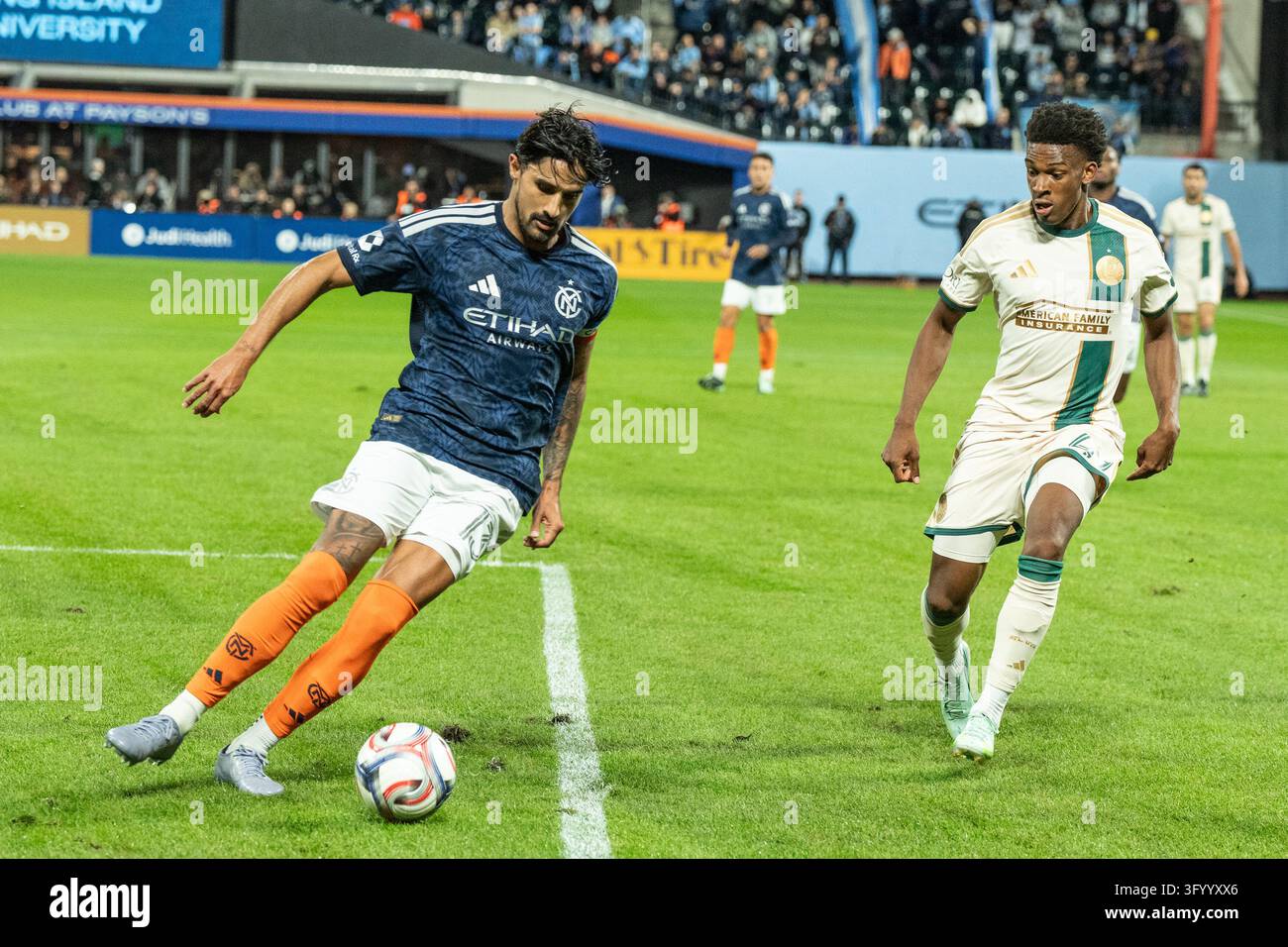 Thiago Martins (13) of NYCFC controls the ball during MLS regular ...