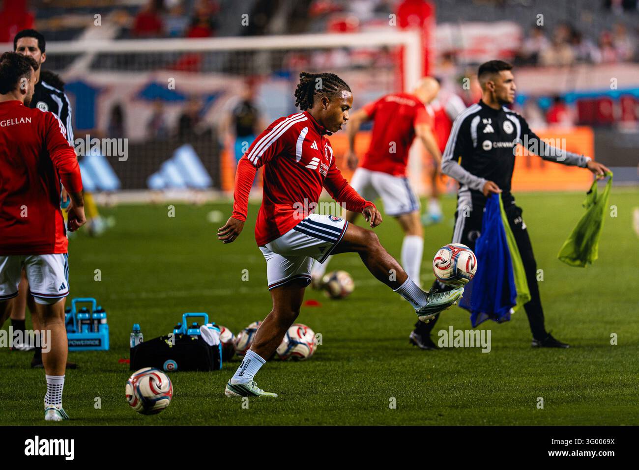 Chicago Fire FC defender Leonardo Barroso (2) juggles ball before the ...