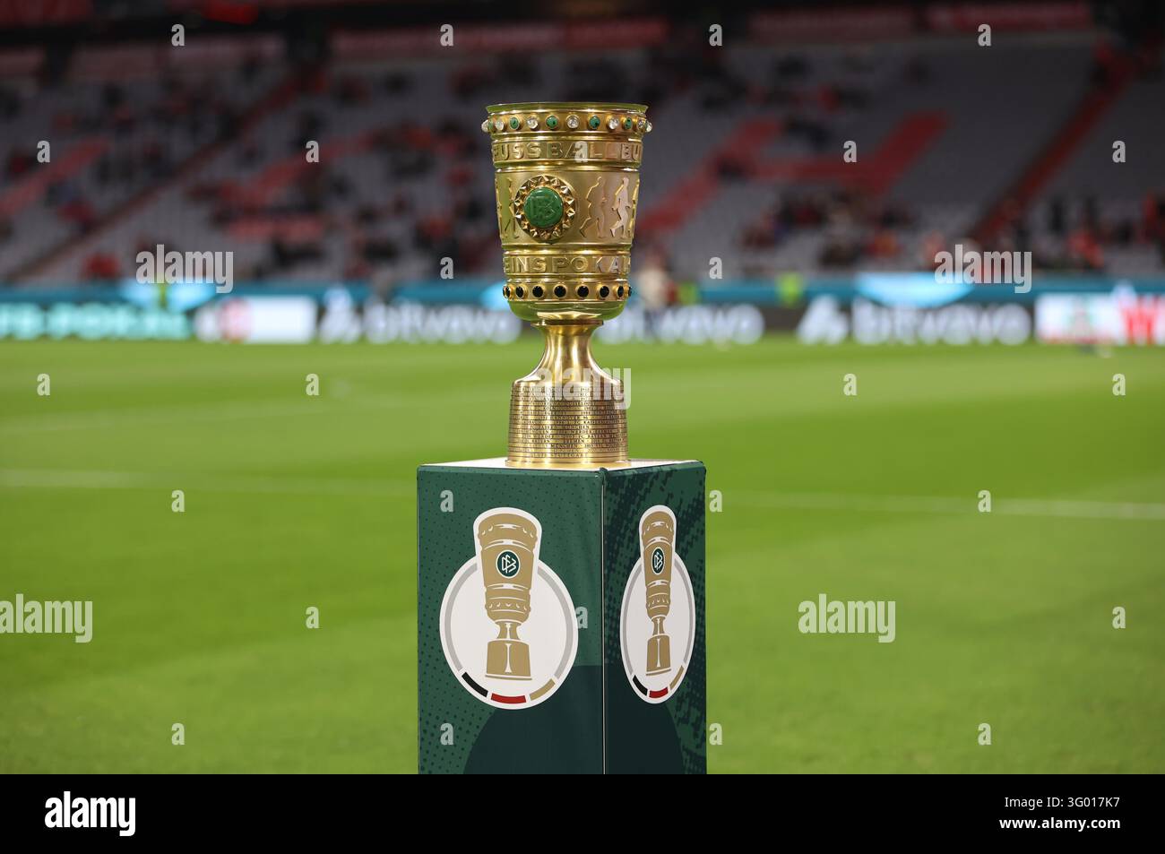 FC Bayern Munich - 1. FC Magdeburg, Football, Men, DFB-Pokal [German ...