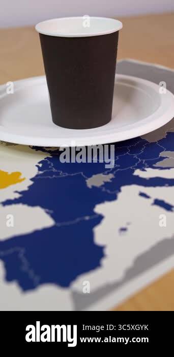 Disposable cups and plates sit - Disposable Cups And Plates Sit On A Map Of Europe Symbolizing The Single Use Plastics Sup Directive 3c5xgyk