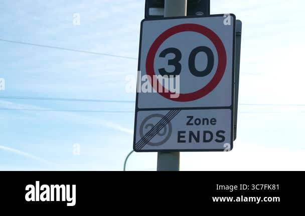 Speed 30 zone sign Stock Videos & Footage - HD and 4K Video Clips - Alamy