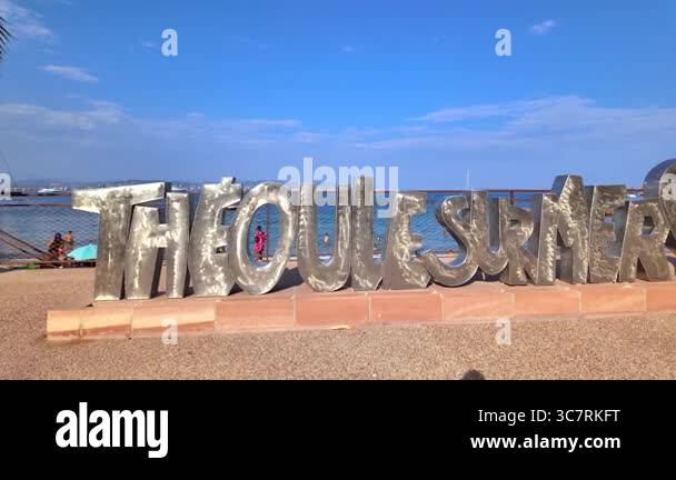 Mer sign Stock Videos & Footage - HD and 4K Video Clips - Alamy
