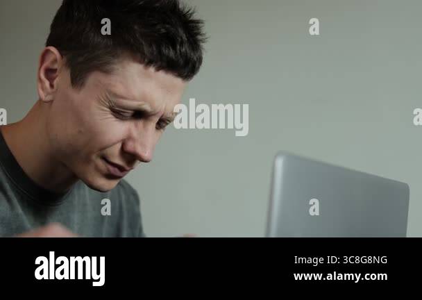 Digital Devices and Your Eyes - American Academy of Ophthalmology