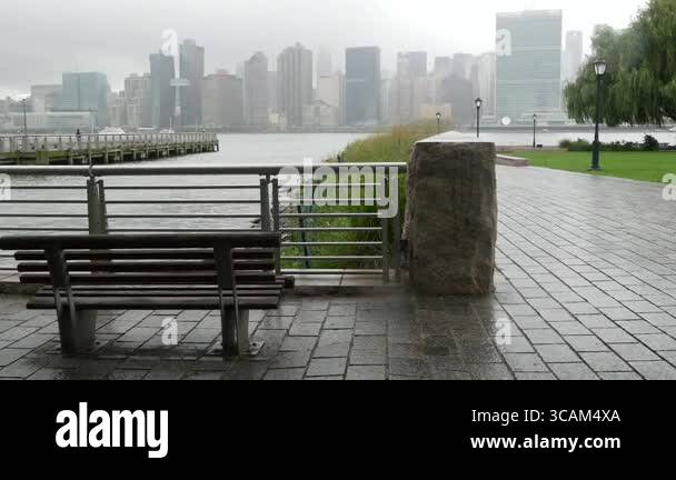 New York City waterfront skyline, Manhattan Midtown buildings ...