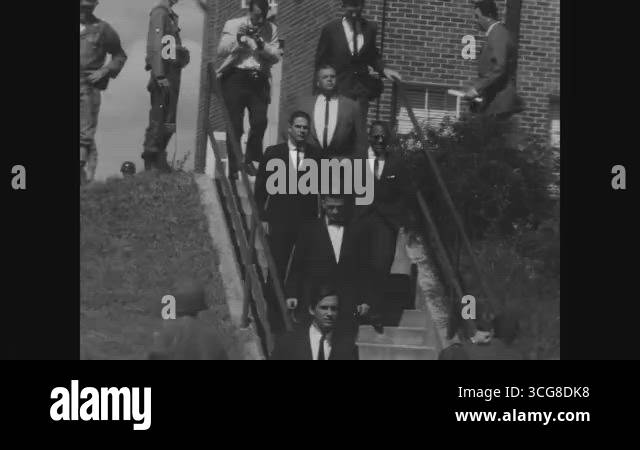 Jmu Riots MISSISSIPPI - 1962 - US Marshals guard James Meredith at the University ...
