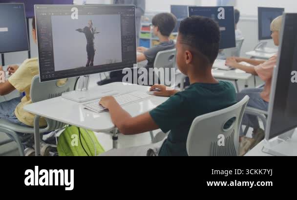 Primary School Students Working on Computers, Creating 3D Objects in ...