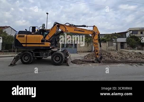 Work area barrier excavator Stock Videos & Footage - HD and 4K Video ...
