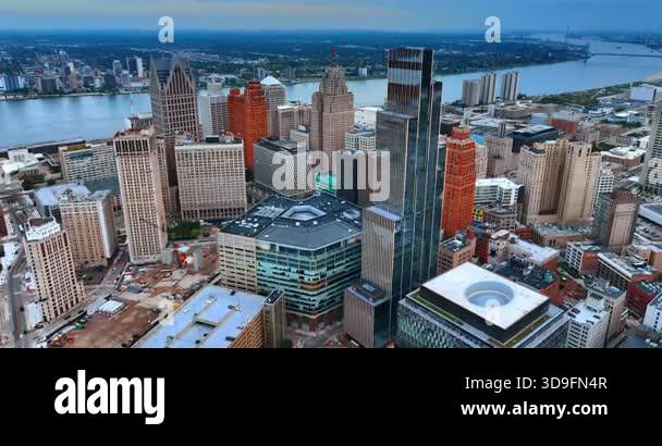 Detroit, USA, 28 July 2025: Heading to the high-rise buildings in the ...