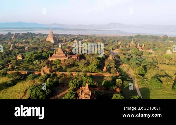 Mesmerizing views of Bagan Myanmar reveal ancient temples surrounded by ...