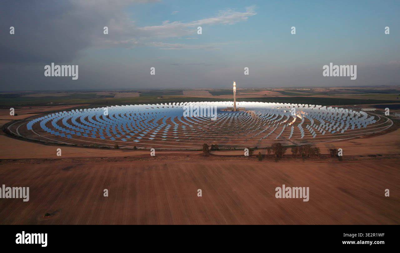CSP Concentrated solar power plant, Spain - energy innovation, aerial ...