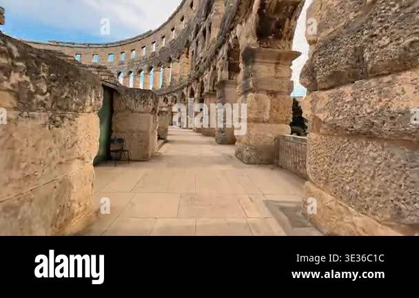 Chicago Architecture Center River Cruise aboard First Lady - Architectural Details