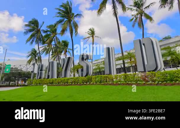Miami, FL, USA - August 15, 2026: Bayside Marketplace Downtown Miami ...