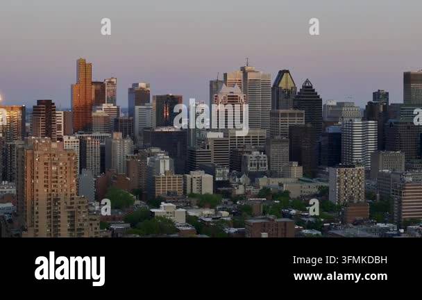 new york city skyline at sunset Stock Video Footage - Alamy