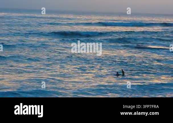 Pac Vector Southern California Pacific coast scenery with ancient reefs, low tide ...