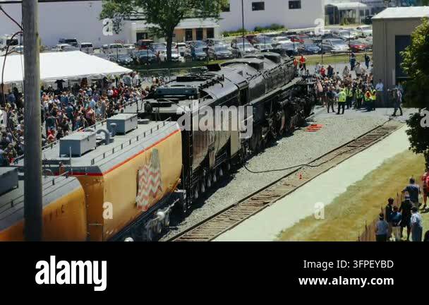 Pac Vector Crowd gathers around the famous Union Pacific Big Boy train No. 4014 ...