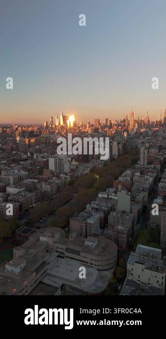 Vertical aerial views of Midtown Manhattan and Two Bridges ...