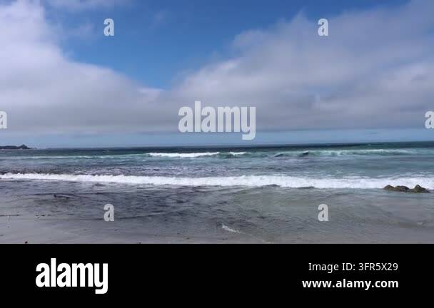 waves on the pacific ocean, the pacific ocean coast, california, usa ...