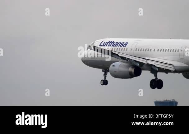 FRANKFURT AM MAIN, GERMANY - JULY 20, 2017: Lufthansa Airbus A321 D ...