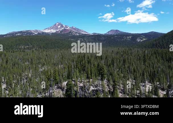 Broken Top panorama - Oregon Stock Video Footage - Alamy