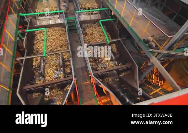 Beet washing machine agitators mixing roots water sprays factory line ...