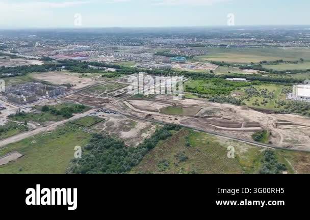 Eastern Green Land development and housing construction on the eastern outskirts of ...