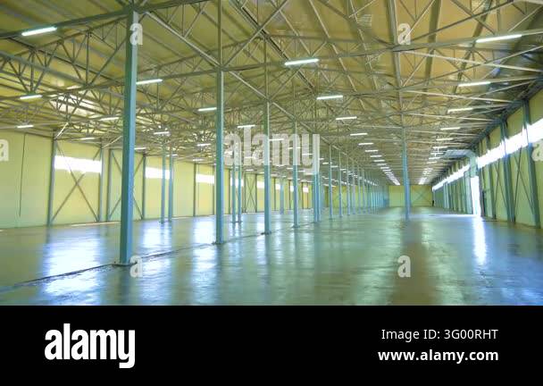 Large Commercial Warehouse Interior with High Ceiling and Steel Columns ...