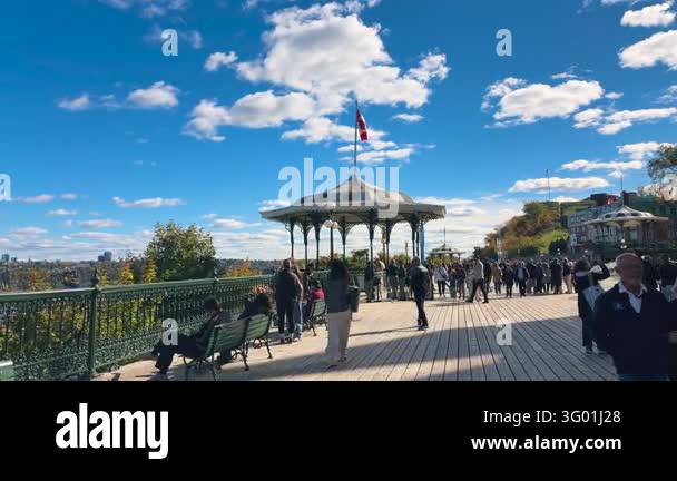 QUEBEC CITY, CANADA - OCTOBER 3, 2026: Sunny day at Dufferin Terrace in ...