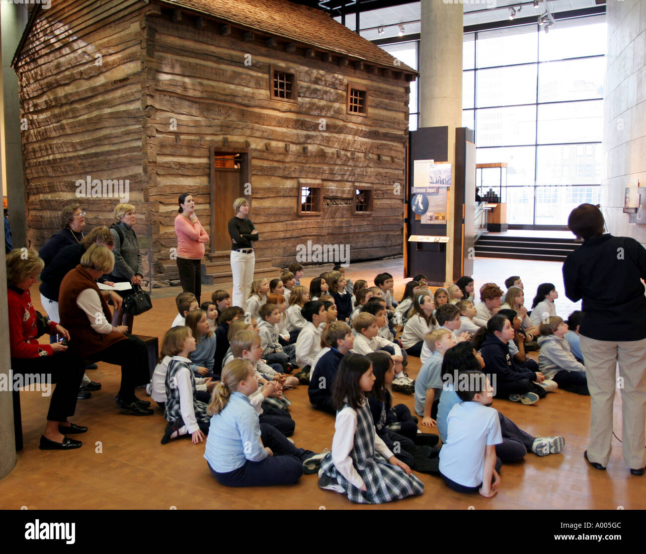 National Underground Railroad Freedom Center cincinnati ohio grade school children Stock Photo