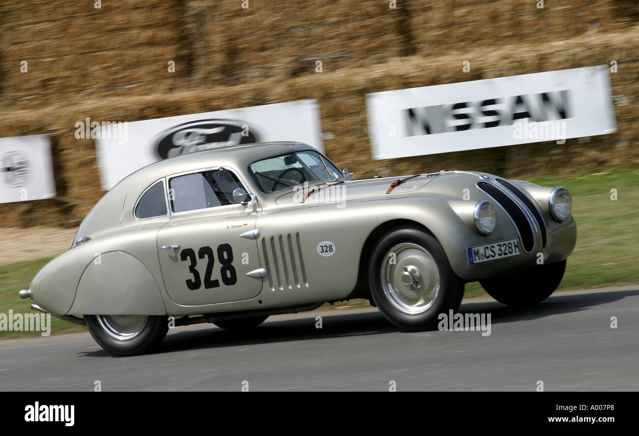 1939 Bmw 328 Touring Coupe At The 2005 Goodwood Festival Of Speed Sussex England Uk Stock 3320