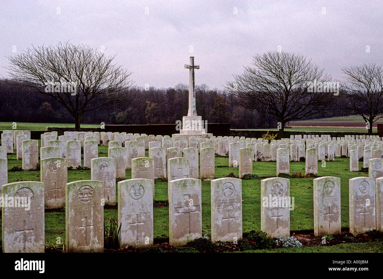 GUILLEMONT ROAD CEMETERY SOMME BATTLEFIELD FRANCE Stock Photo
