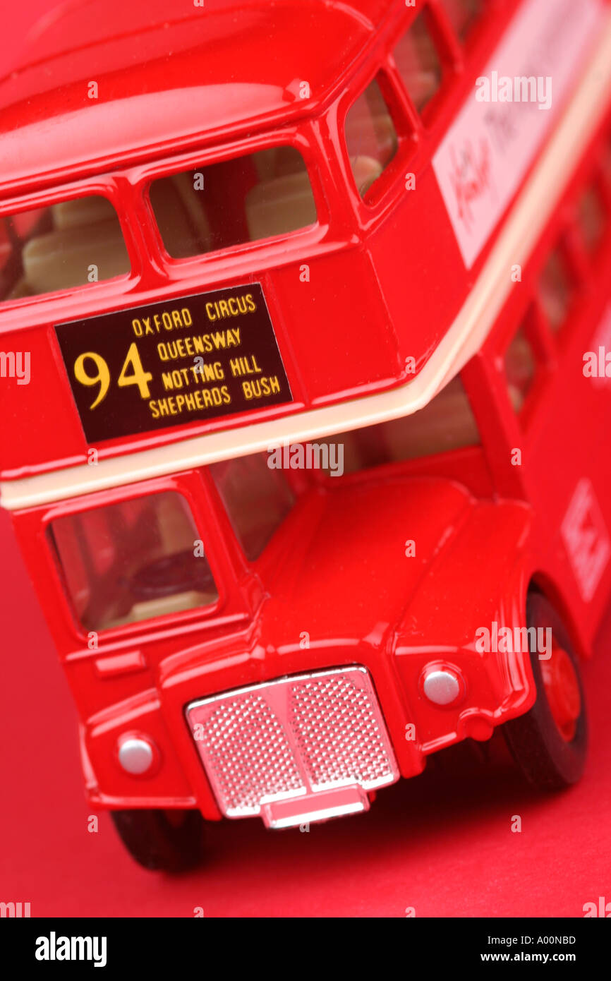 Traditional british red bus hi-res stock photography and images - Alamy