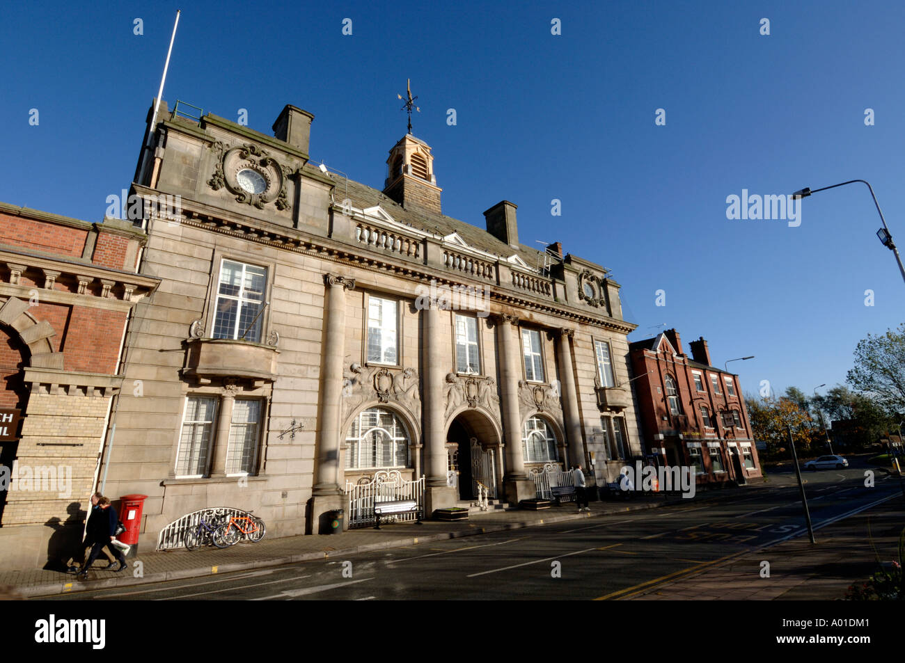 Municipal Buildings Crewe Cheshire England UK Stock Photo Alamy