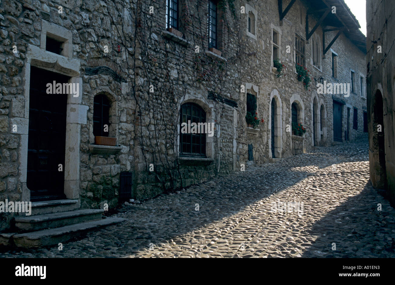 Perouges rhone alpes france europe hi-res stock photography and images ...