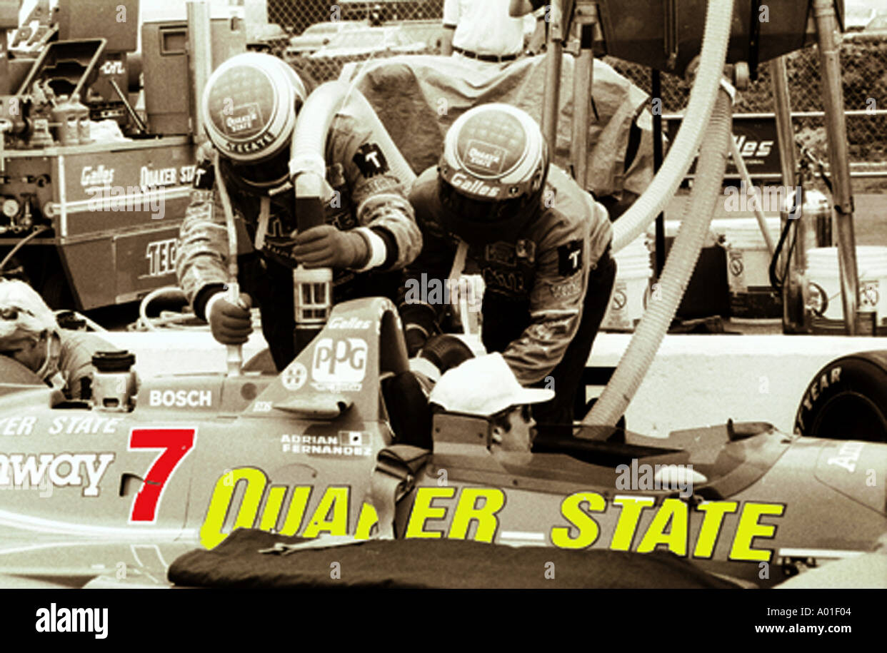 Quaker State 7 indy car refueling Stock Photo Alamy