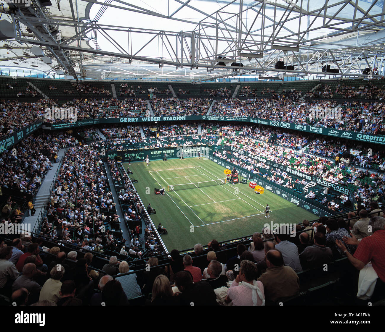 D-Halle (Westfalen), Westphalia, North Rhine-Westphalia, tennis, Gerry  Weber Stadium, court, covered court, interior view Stock Photo - Alamy