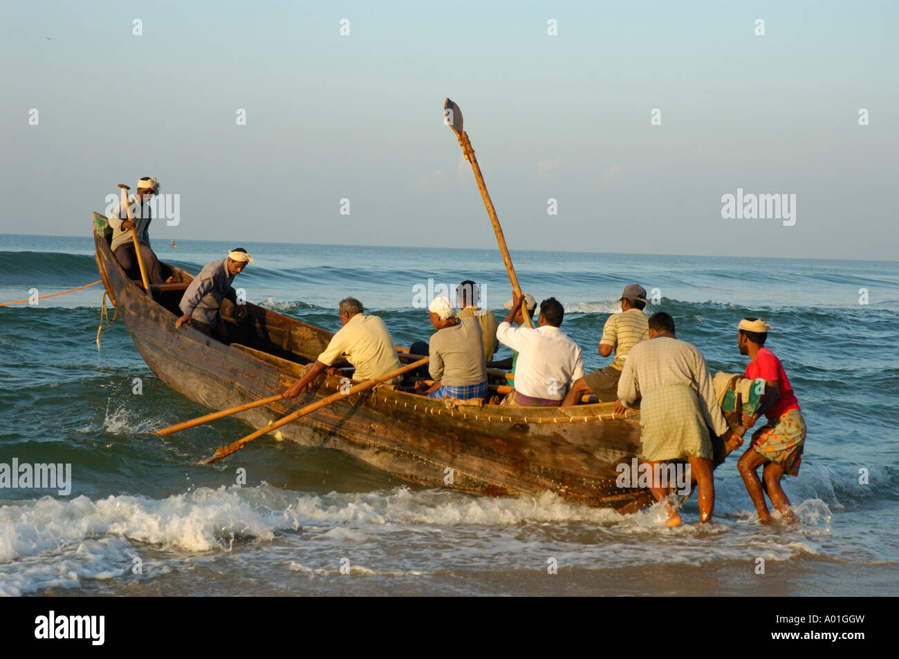 Fishermen,boat,kerala hi-res stock photography and images - Page 2 - Alamy