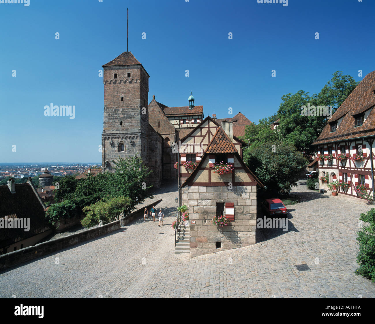 Nuernberg mittelalter hi-res stock photography and images - Alamy