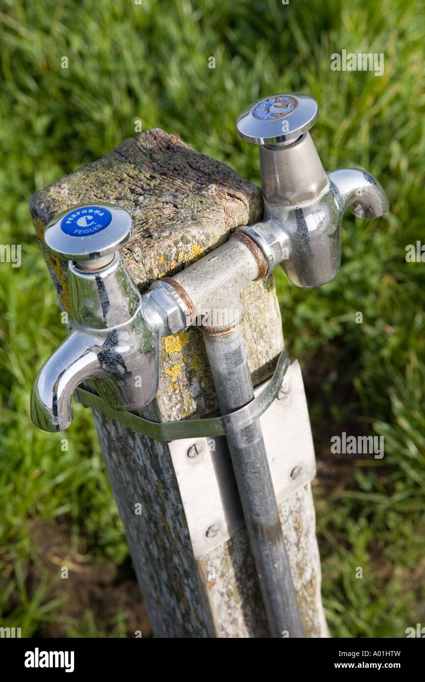 Tap stand pipe water supply hires stock photography and images Alamy