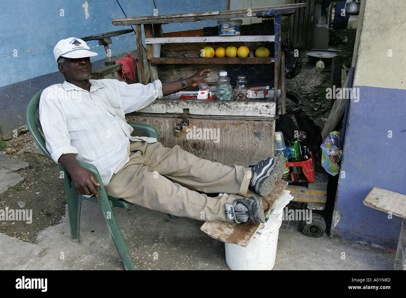 Jamaica street market hi-res stock photography and images - Alamy
