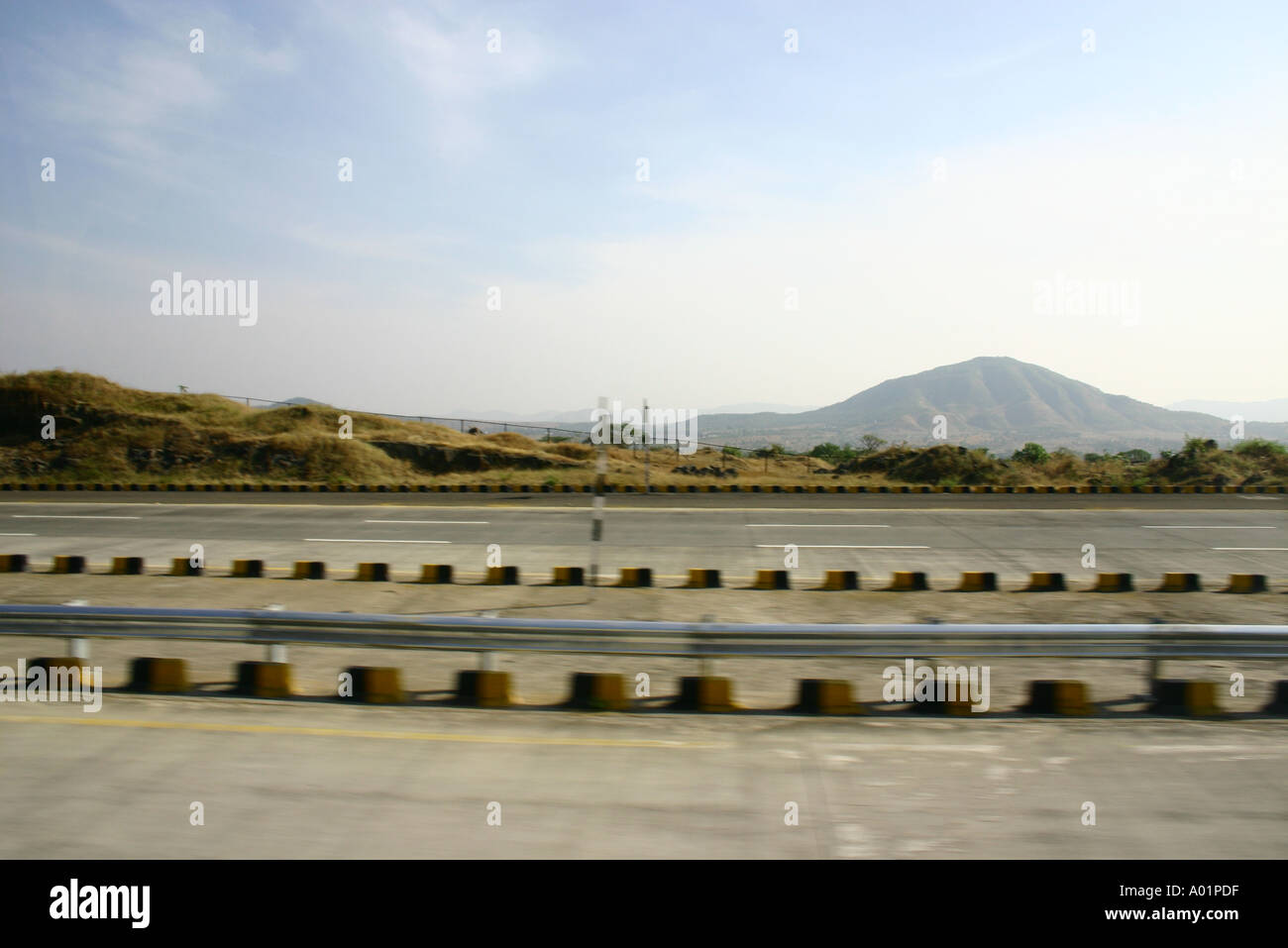 RSC0521 Mumbai Pune Express highway Maharastra India Stock Photo Alamy