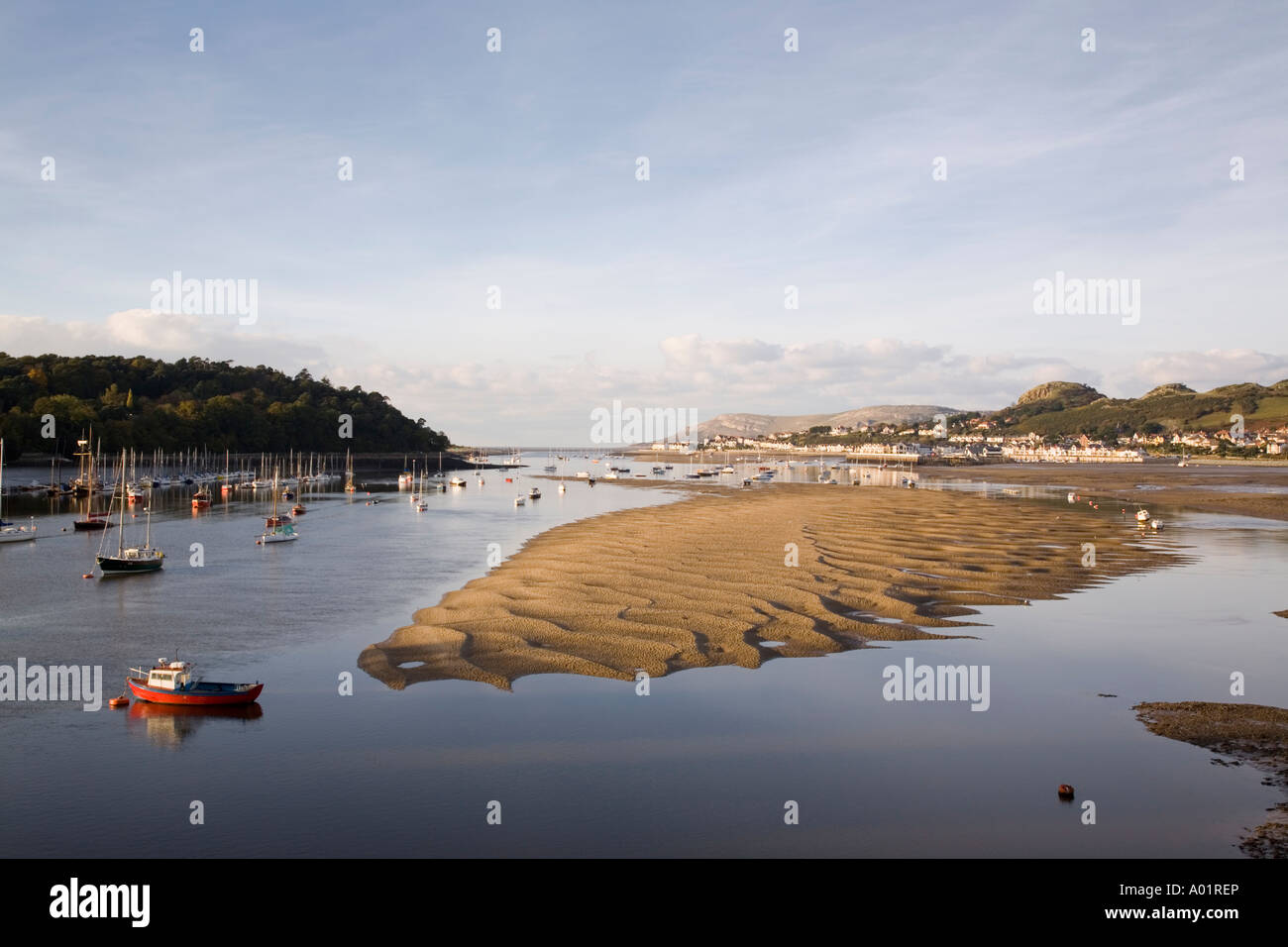 Scenic estuary hi-res stock photography and images - Alamy