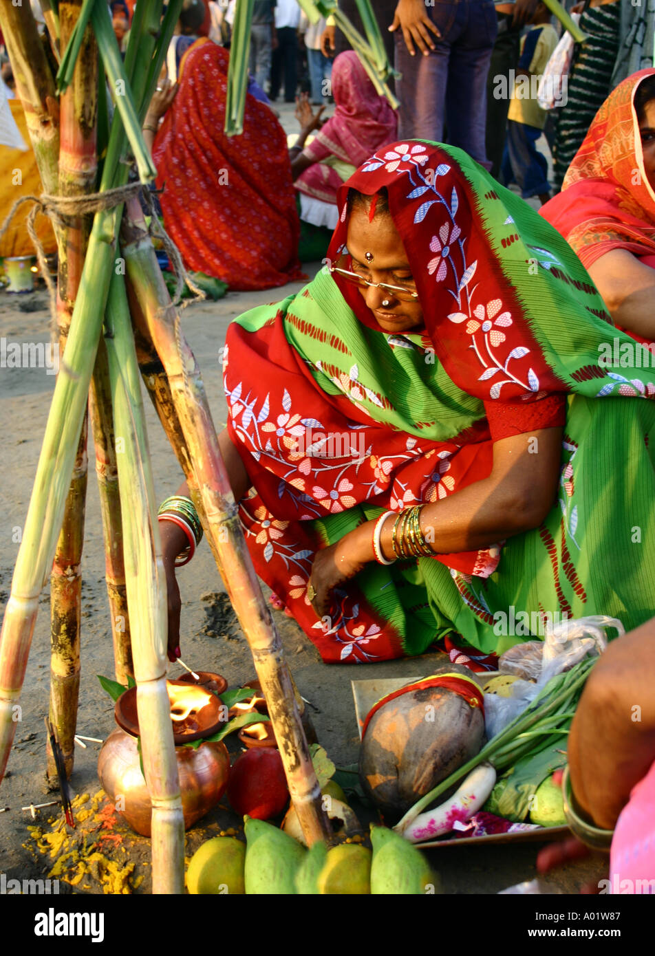 RSC0262 Women praying to sugar cane India Stock Photo - Alamy
