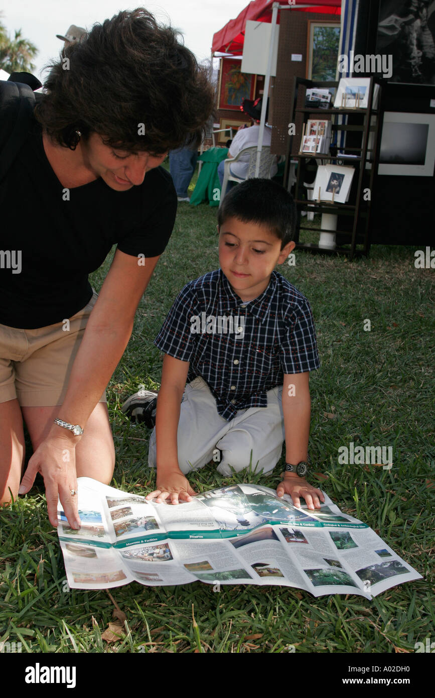 Mad hatter arts festival hires stock photography and images Alamy