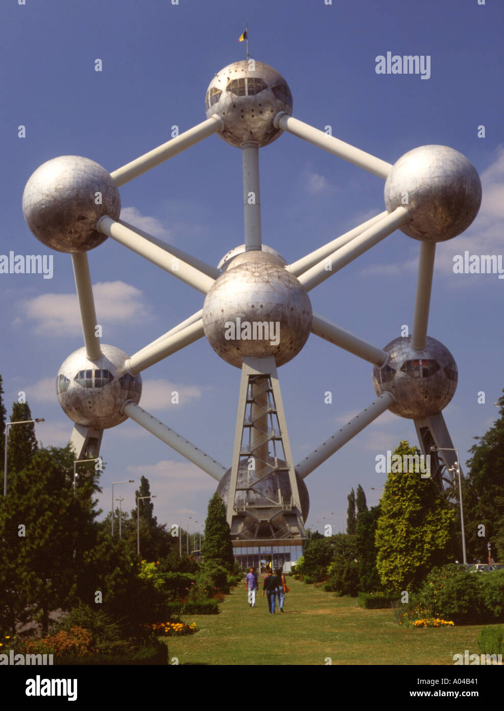 Brussels atomium expo 1958 hi-res stock photography and images - Alamy